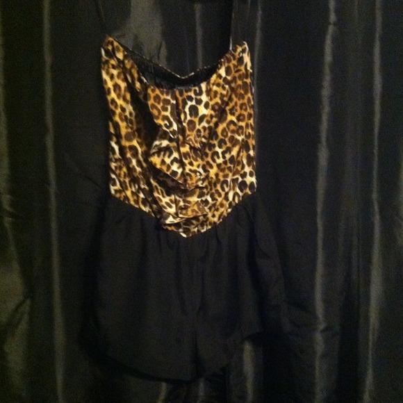 Black and leopard romper