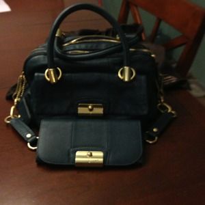 ✳RESERVED✳Coach Kristin 100% authentic.