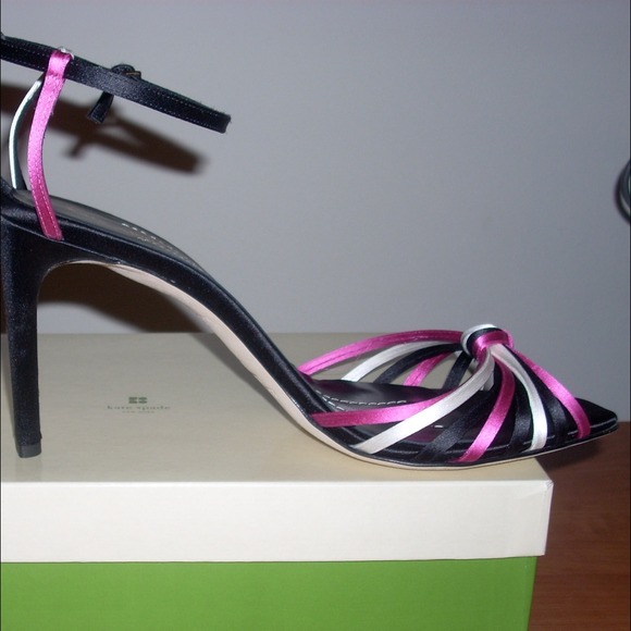 Sale! Authentic KATE SPADE NWT Perfect 4 Spring 💟 - Picture 2 of 4