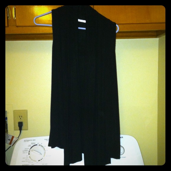 sleeveless long cardigan