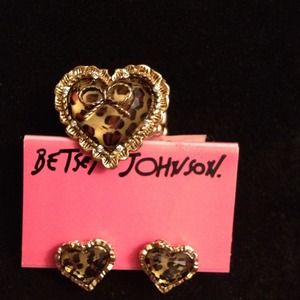 Earring & ring by Betsey johnson