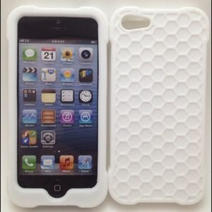 Silicone honeycomb case for iPhone 5