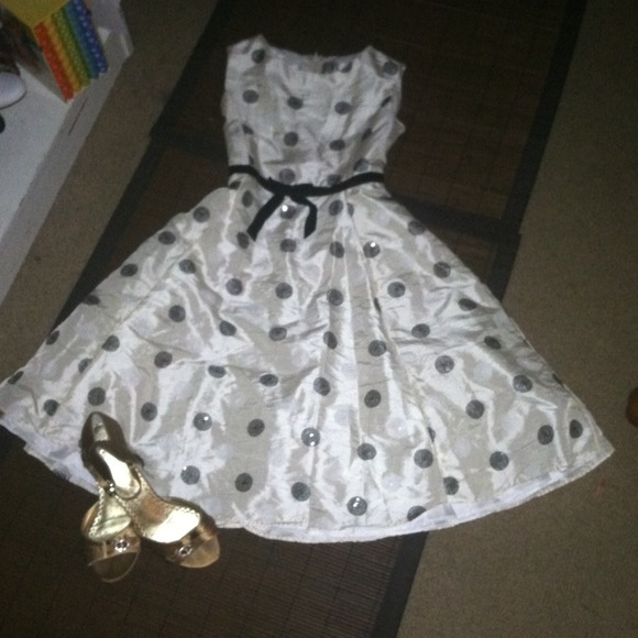 Rare Edition  Dresses & Skirts - New rare edition girl dress