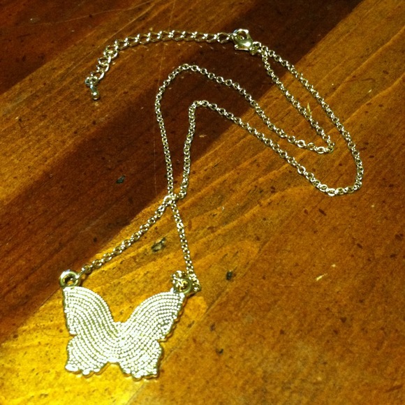 Gold Butterfly Necklace - Picture 4 of 4