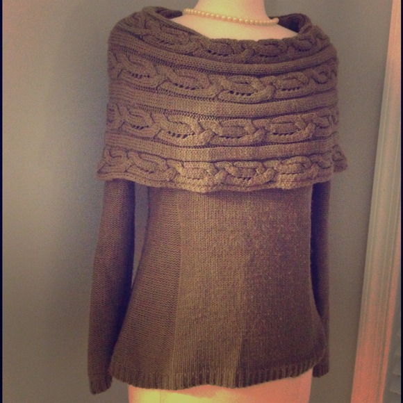 **SOLD** Taupe Sweater