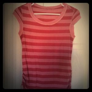 Cute stripped red shirt