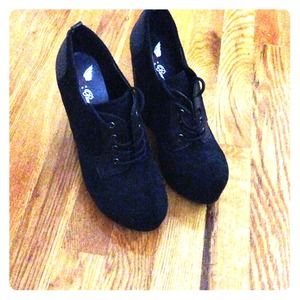 Penny Loves Kenny Booties-Sold @tanhatboutique