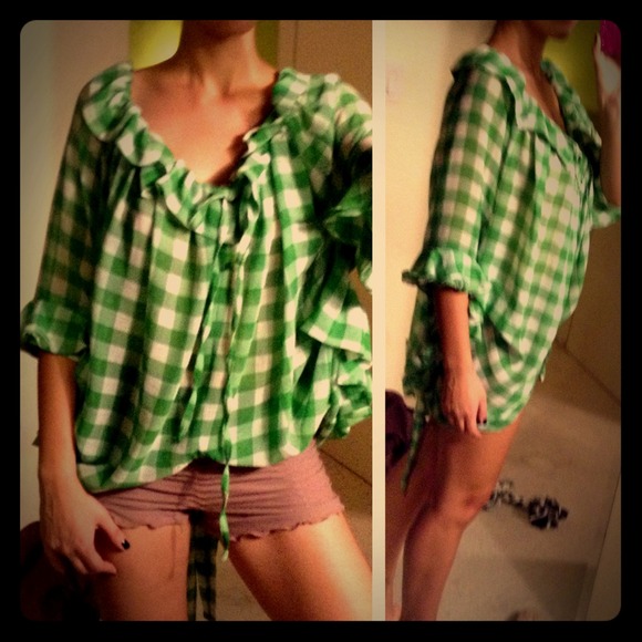 Plaid gingham flowy loose drapy sexy open neck top