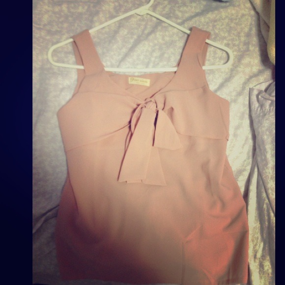 Sleeveless top.