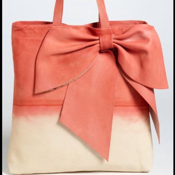 RED Valentino Dyed Bow Tote Natural/Bitersweet - Picture 1 of 4