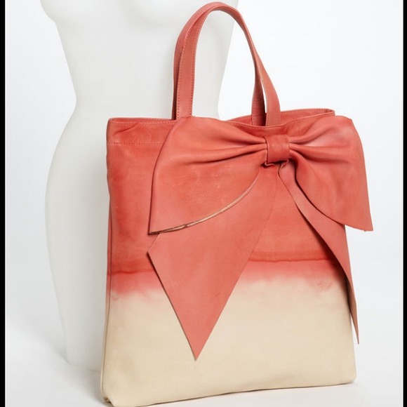 RED Valentino Dyed Bow Tote Natural/Bitersweet - Picture 2 of 4