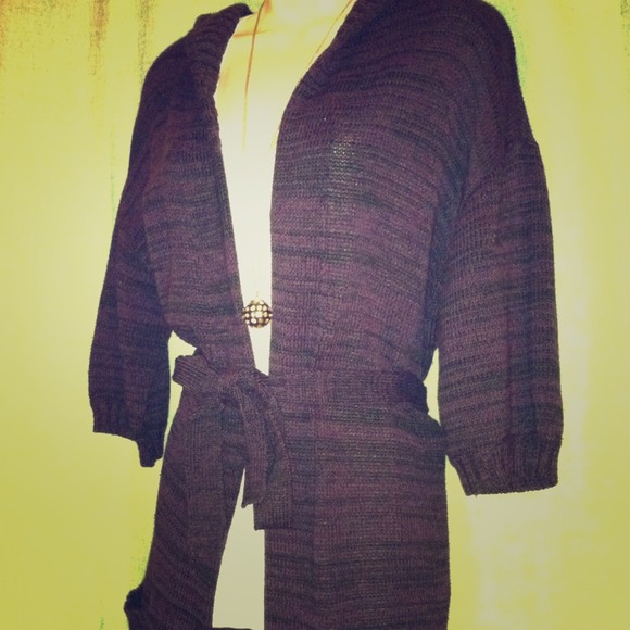 🚫SOLD🚫Purple and black cardigan with hood