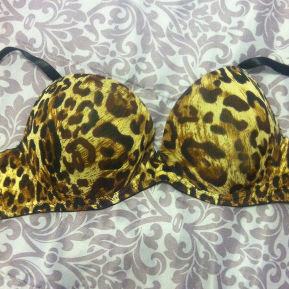 Forever 21 Other - 👏😃SOLD!!!!!😃👏
