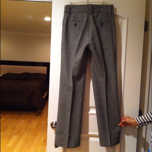 Grey pants - Picture 2 of 2