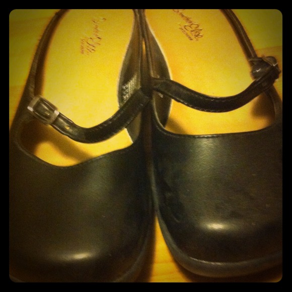 Mary Jane type shoes