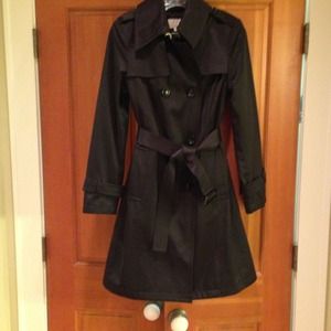 Michael by Michael Kors lined black trench