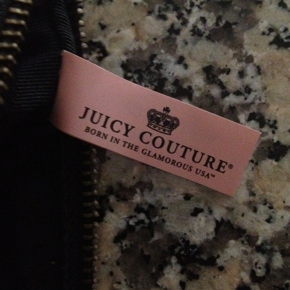 NWT black leather juicy couture wristlet - Picture 4 of 4