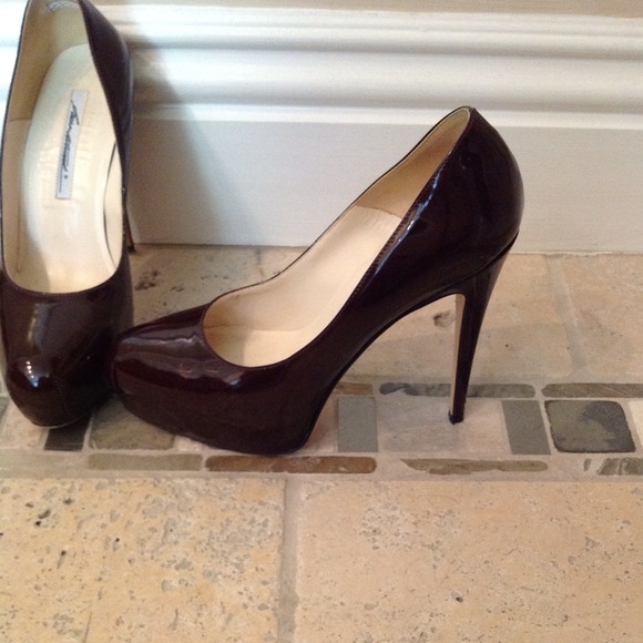 Brian Atwood Oxblood Patent Maniac Pump - Picture 2 of 4