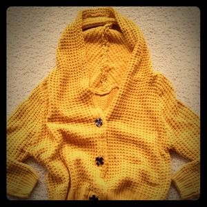 Forever 21 mustard yellow oversized cardigan M Forever 21 mustard yellow oversized cardigan M