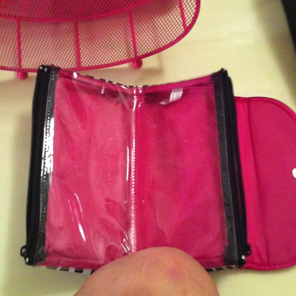 Makeup bag. - Picture 2 of 2