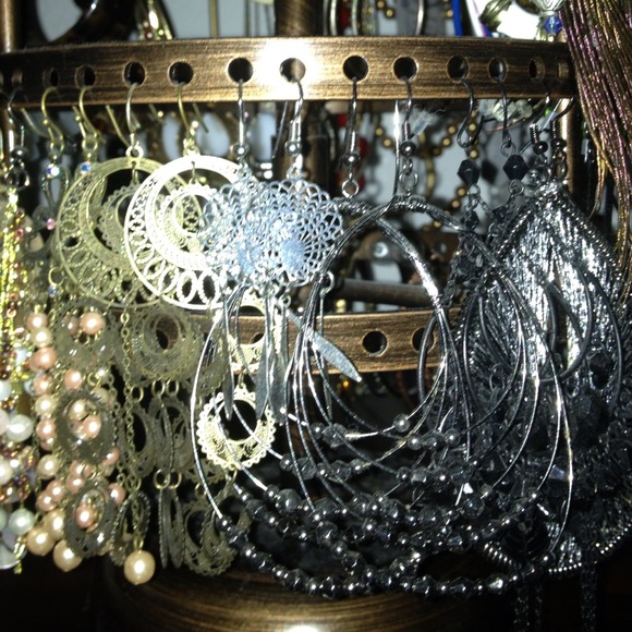 Earrings Sale!!