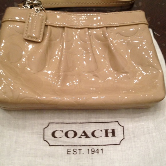 Authentic Coach Cream Patent Leather Wristlet