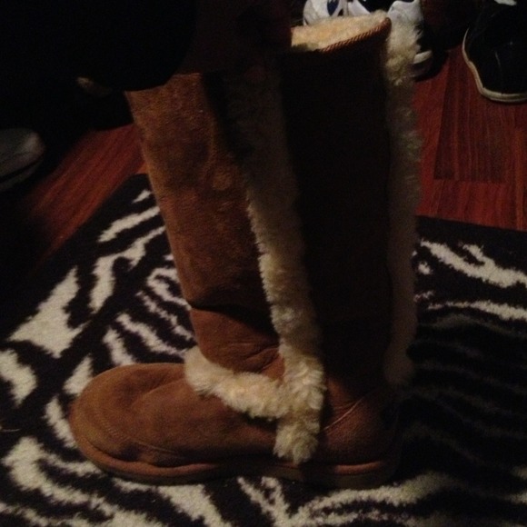 ⛔Reserved UGG fur boots⛔