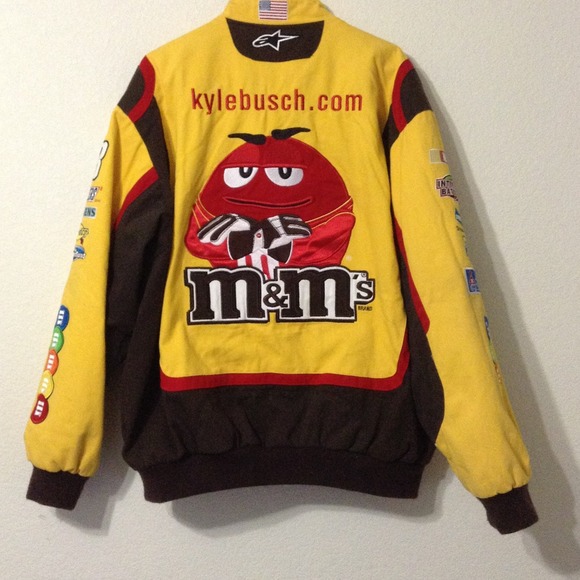 Official NASCAR Kyle Busch #18 jacket - Picture 2 of 2