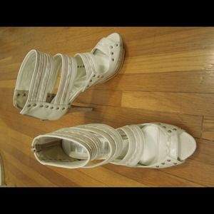 BUNDLE! WANI Strap Heels Size 6