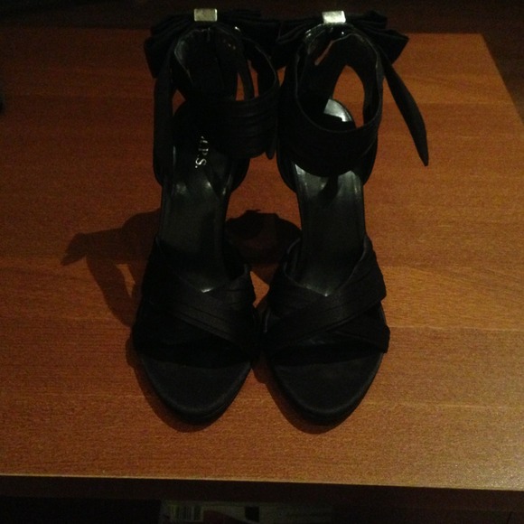 M.P.S. beautiful heels