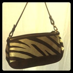 🌻RESERVED🌻 100% Authentic Coach Purse