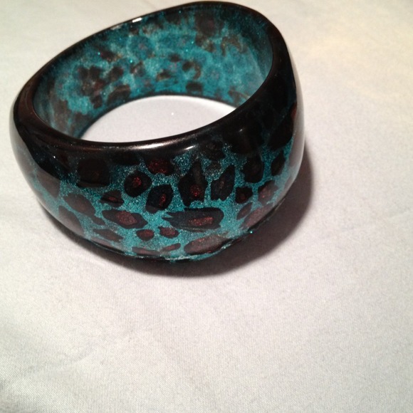 sold! - Picture 2 of 3