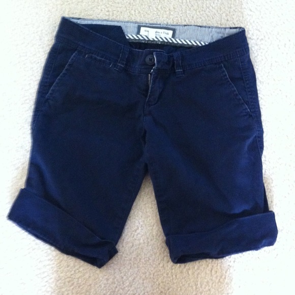Abercrombie and Fitch capris