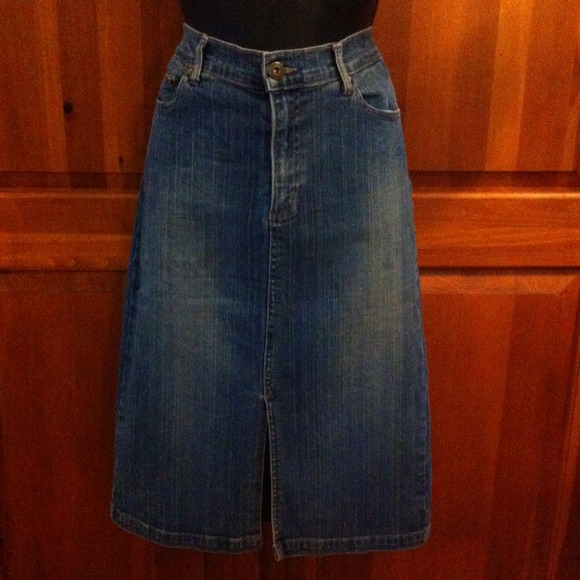 🎀SOLD🎀 Denim Skirt