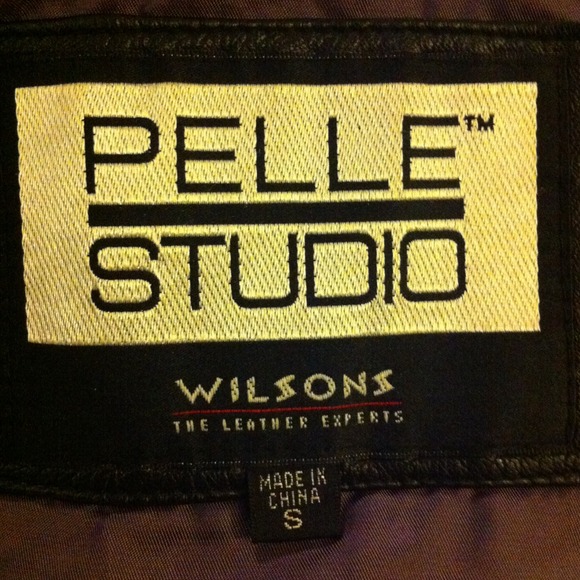 ๐SOLD๐ Black Leather Jacket - Picture 4 of 4