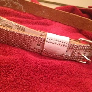 White beaded belt