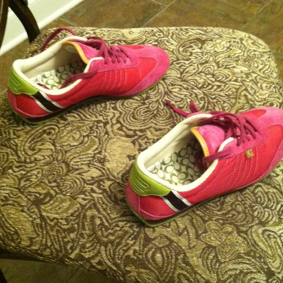 Coach shoe
