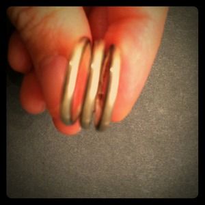 Genuine sterling silver three ring