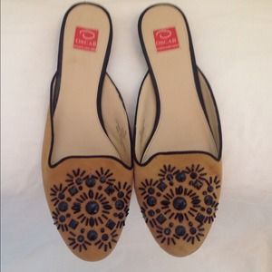 🔴SOLD🔴OSCAR de la Renta Tan Suede Slides