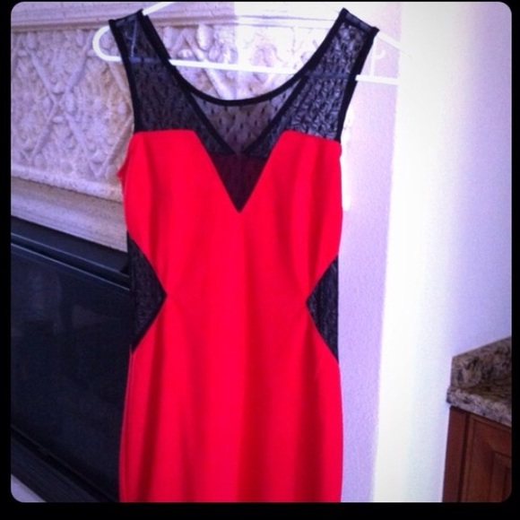 Sexy & elegant red cocktail dress - Picture 2 of 3