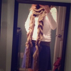 Long ruffled scarf