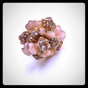 Light Pink Flower Ring