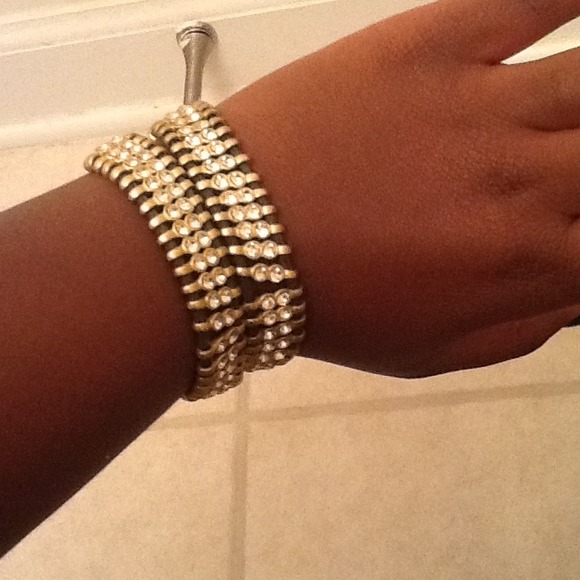 Two gold and army green chic bracelets