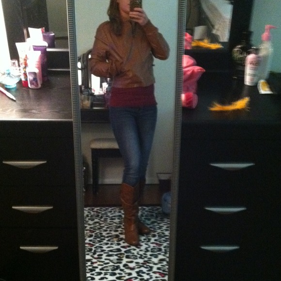 RESERVED Brown boots!! Flat bundle