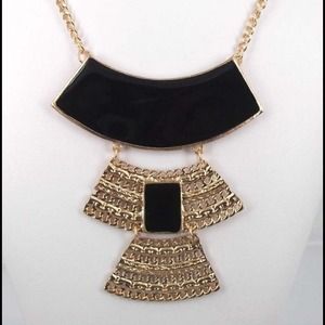 🎀SOLD🎀Fashion necklace gold metal with black det