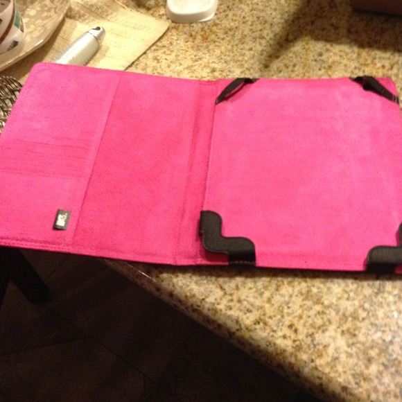iPad case - Picture 2 of 4