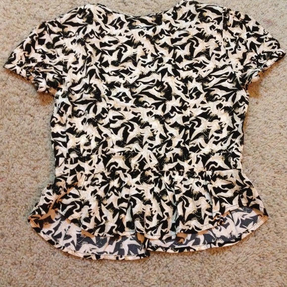 Urban Outfitters Peplum Top - Picture 2 of 4
