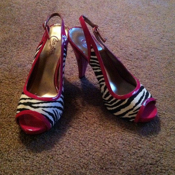 SOLD! New leopard and pink heels size 9