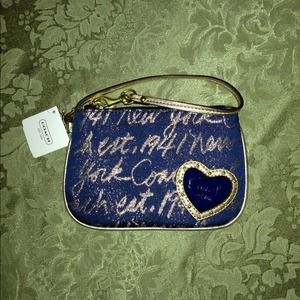 Sold!!!!!NWT Coach Wristlet!
