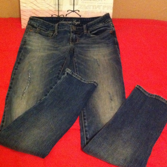 Girls American Eagle jeans